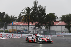 #6 Toyota Racing, Toyota TS050 Hybrid: Stéphane Sarrazin, Mike Conway, Kamui Kobayashi