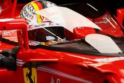 Sebastian Vettel, Ferrari SF70H, cockpit shield