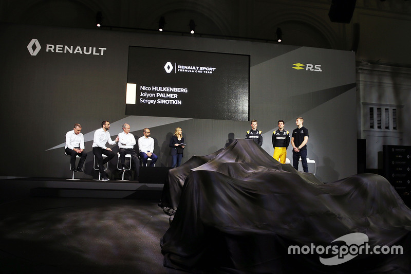 Technikchef Bob Bell, Renault-Sportchef Cyril Abiteboul, Renault-Sport-Präsident Jerome Stoll, Thier