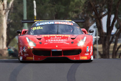 #88 Maranello Motorsport, Ferrari 488 GT3: Toni Vilander, Craig Lowndes, Jamie Wincup