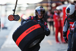 Haas F1 Team практикує піт-стоп