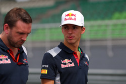 Pierre Gasly, Scuderia Toro Rosso walks the track