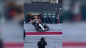 El AT04 de AlphaTauri sale a pista por primera vez con Yuki Tsunoda