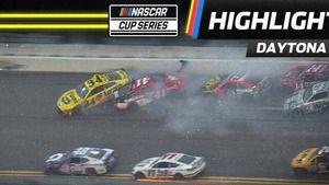 NASCAR Cup: Karambol podczas Daytona 500