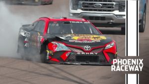 NASCAR Cup: Truex Jr z przygodami na Phoenix Raceway