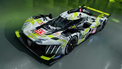 Presentación del Peugeot 9X8 para el WEC 2024