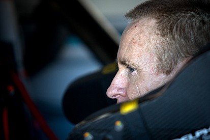 Mark Martin takes to Twitter