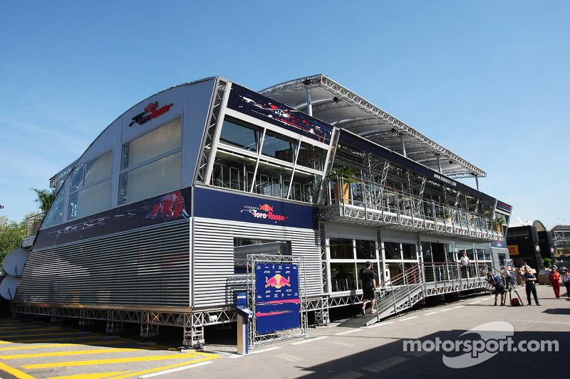 Red Bull hospitality unit - video tour