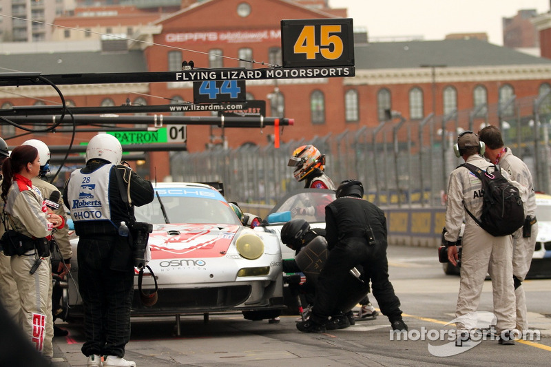 Flying Lizard chief engineer Craig Watkins to retire