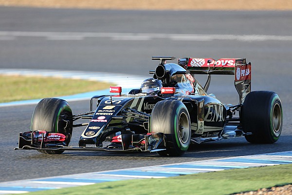 Lotus da una s&oacute;lida primera prueba en Barcelona