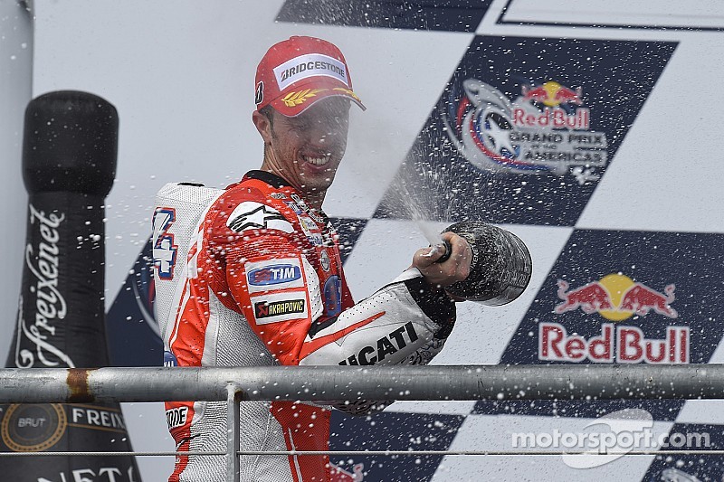 Podium: second place Andrea Dovizioso, Ducati Team