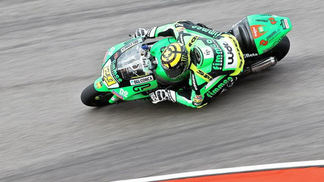 Iannone festeggia la quinta pole