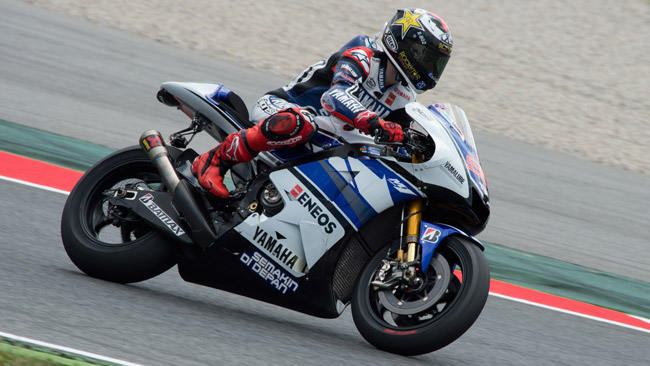 Il nuovo motore Yamaha non convince troppo Lorenzo