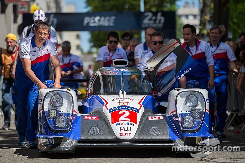 #2 Toyota Racing Toyota TS040 Hybrid