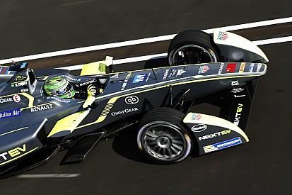Piquet es el primer campeón de la Fórmula E y Bird ganó la carrera final