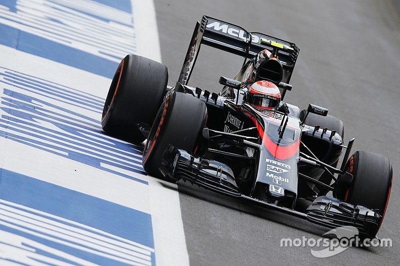 Hamilton peiné par les difficultés de McLaren