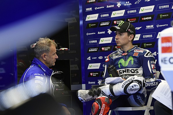 Lorenzo y Rossi en los cinco mejores