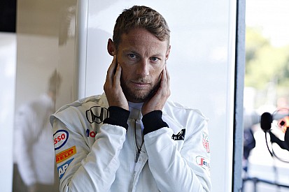Button dice que si sigue en F1 sólo será en McLaren