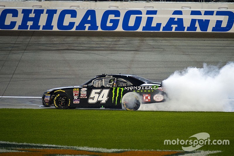Kyle Busch wins Xfinity race after tense battle with Matt Kenseth