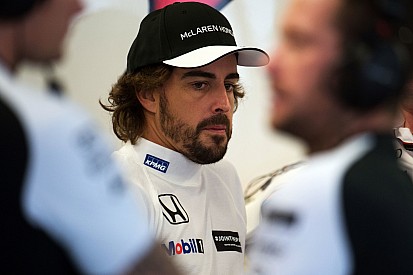 Fernando Alonso provoca nueva "polémica" por radio