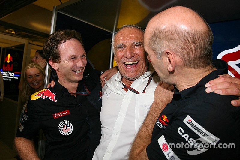 Mateschitz legt zich neer: 'Geen competitieve motor in 2016'