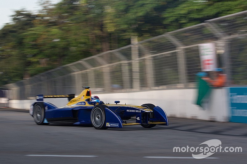 Buemi na problematische race: