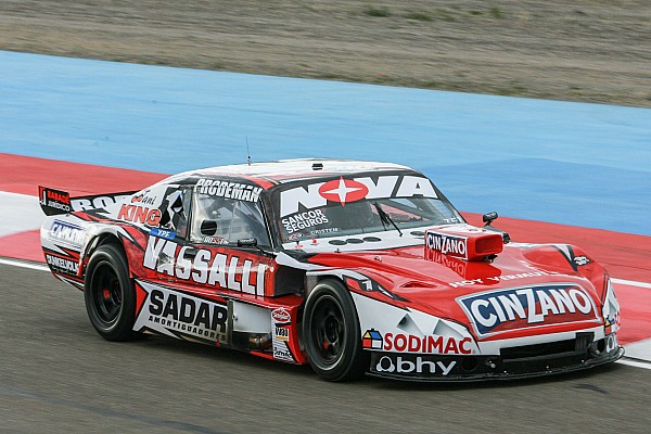 Rossi, adelante en la primera clasificación