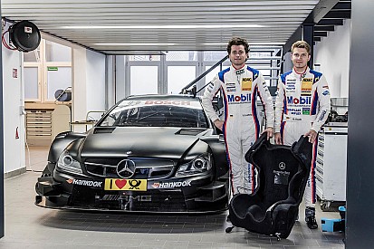 GT Masters-kampioenen testen DTM-auto Mercedes