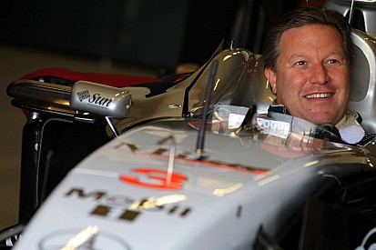 Wie bekommt man von Ron Dennis einen McLaren von Mika Häkkinen?