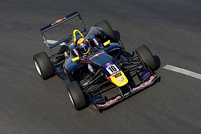 Drie nieuwe rijders voor Red Bull talentenprogramma