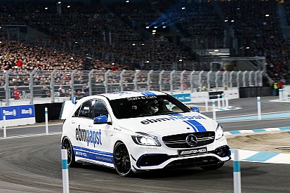 Daniel Juncadella wint Stars & Cars