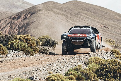 Two punctures, stuck throttle nullify Loeb's Dakar lead