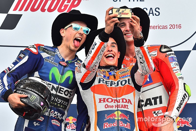 Podium: race winner Marc Marquez, Repsol Honda Team, second place Jorge Lorenzo, Yamaha Factory Raci