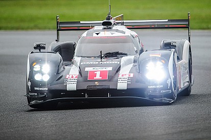 WEC Silverstone: Porsche dominiert ersten Trainingstag