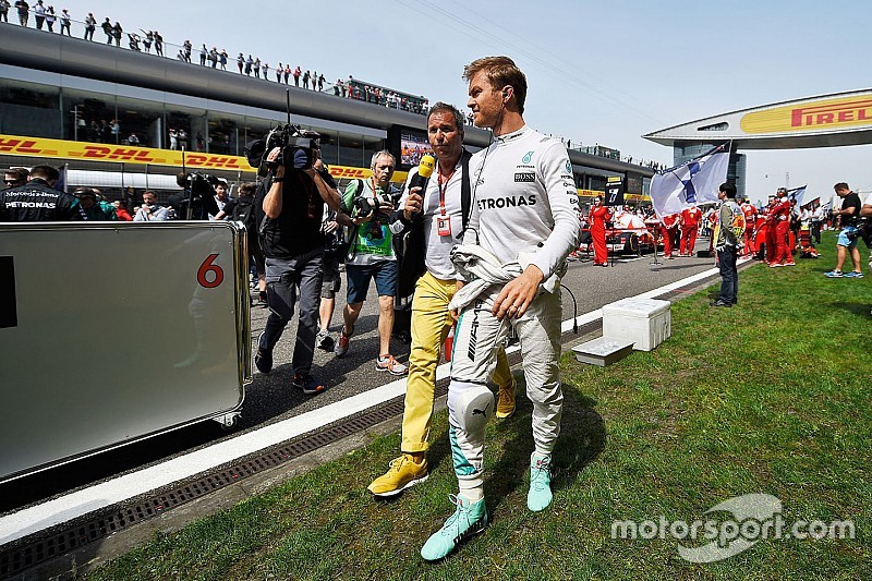 Nico Rosberg, Mercedes AMG F1 Team con Kai Ebel, RTL TV