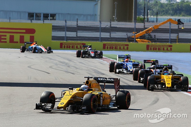Kevin Magnussen, Renault Sport F1 Team RS16