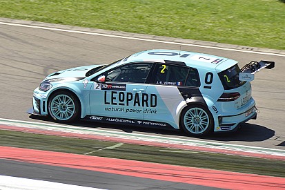 Vernay penalizzato va fuori dalla Top10 di Gara 1, Alessandra Neri a punti