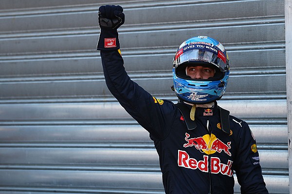 Horner celebra la vuelta "dinamita" de Ricciardo 