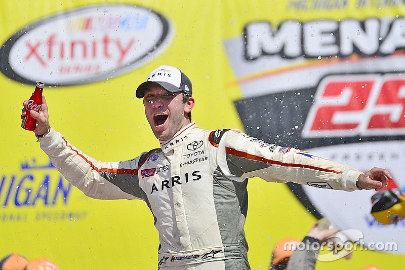 Galería: Suárez gana en Michigan