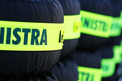 В формулі-1 збираються припинити практику пришвидшеного підігріву шин