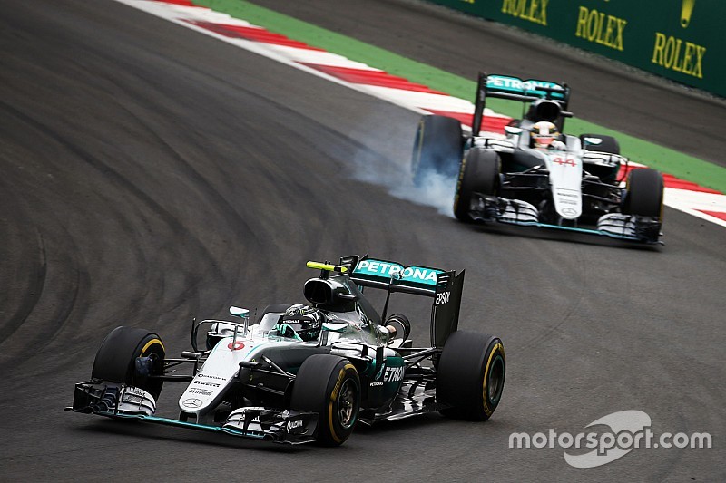 Nico Rosberg, Mercedes AMG F1 W07 Hybrid leads team mate Lewis Hamilton, Mercedes AMG F1 W07 Hybrid