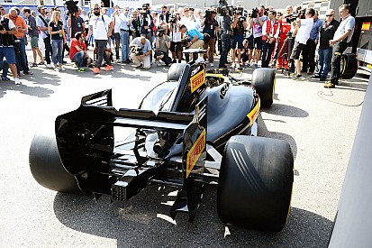Williams: Vorteil 2017 für Mercedes, Ferrari und Red Bull Racing durch Pirelli-Reifentests