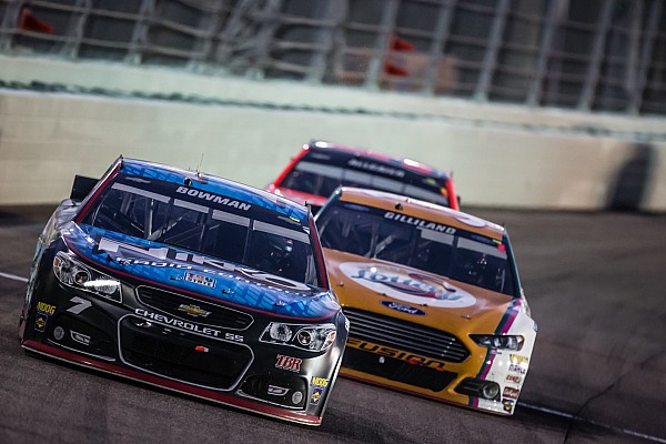 Alex Bowman: "No estoy aquí para tratar de ser  Earnhardt, Jr."