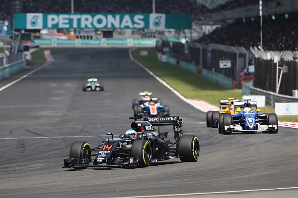 “Merecíamos esta sorte”, diz Alonso após ir de 22º a 7º