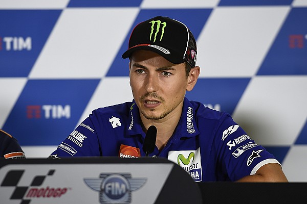 Lorenzo cobra Yamaha por teste com Ducati: "acho que mereço"