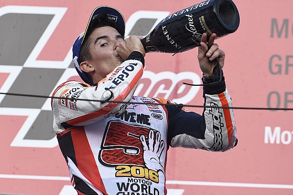 Domingo foi todo de Márquez na MotoGP, veja imagens