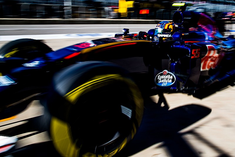 Carlos Sainz Jr., Scuderia Toro Rosso STR11