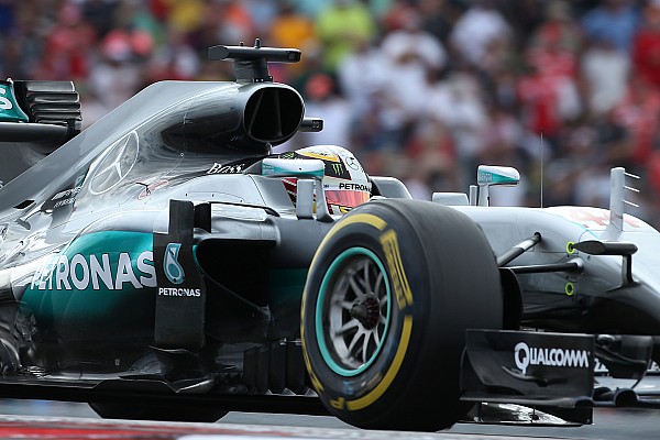 Hamilton manda en la primera práctica en México 
