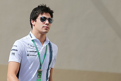 Villeneuve cree que el debut de adolescentes en la F1 da "mala imagen"
