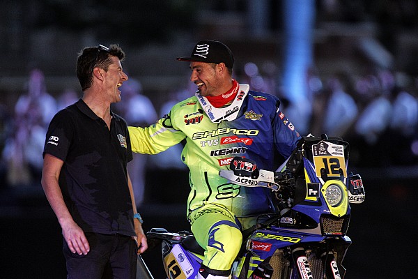 Pedrero sonr&iacute;e primero